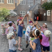180-353817894_6421138812.jpg